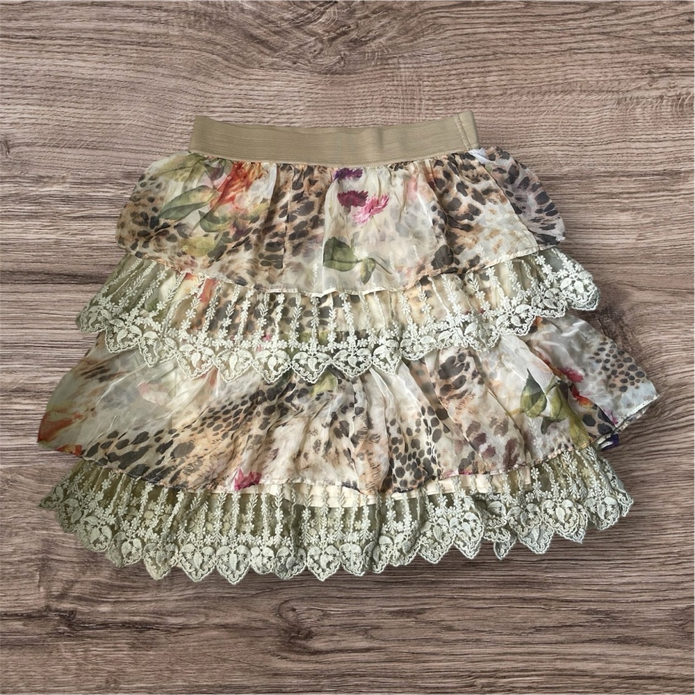 V Cristina Cream Bubble Skirt with Ruffled Tiers